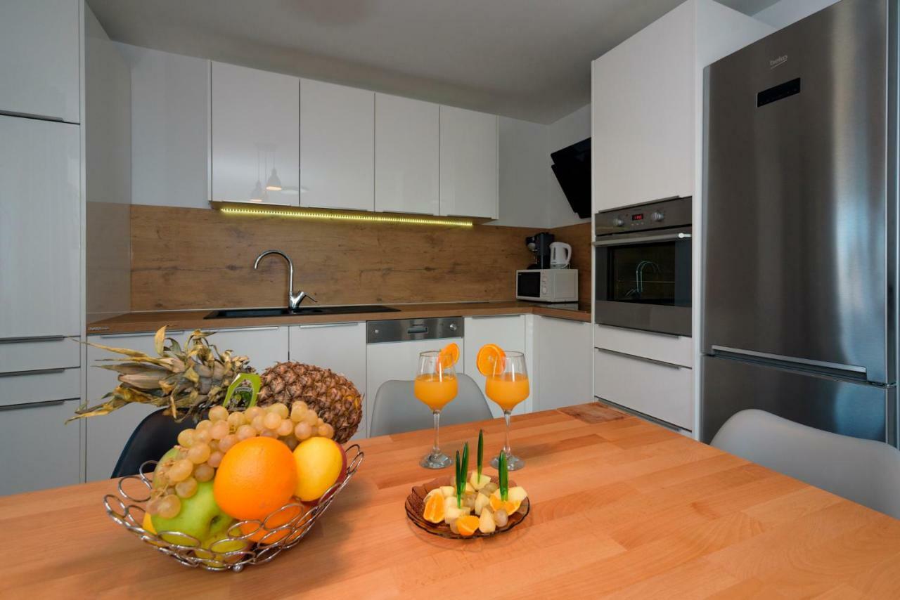 Apartments Magli คาชเตลา ภายนอก รูปภาพ