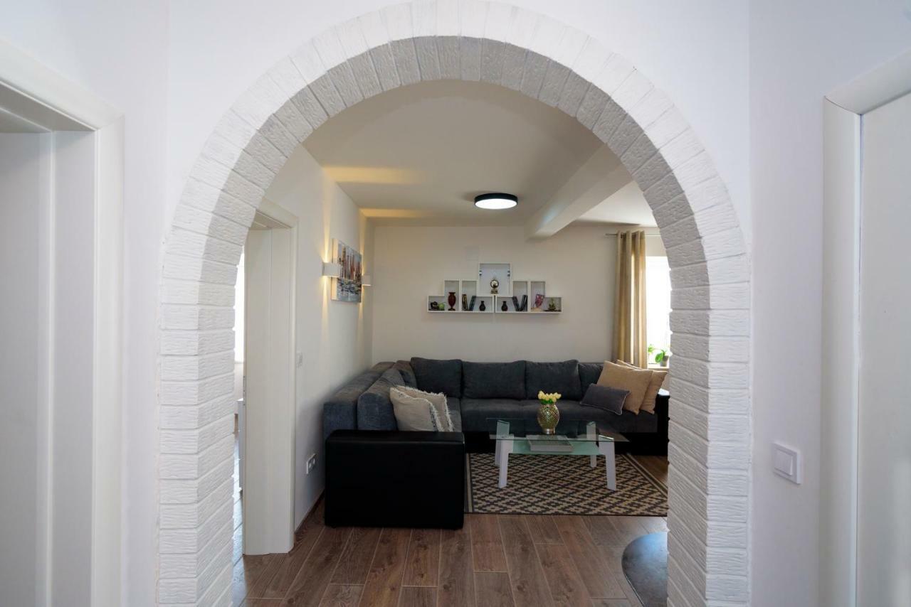 Apartments Magli คาชเตลา ภายนอก รูปภาพ