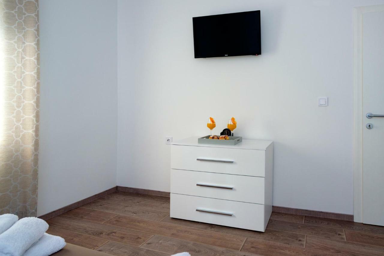 Apartments Magli คาชเตลา ภายนอก รูปภาพ