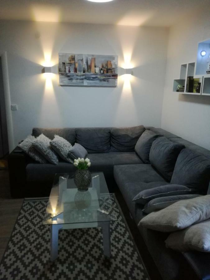 Apartments Magli คาชเตลา ภายนอก รูปภาพ
